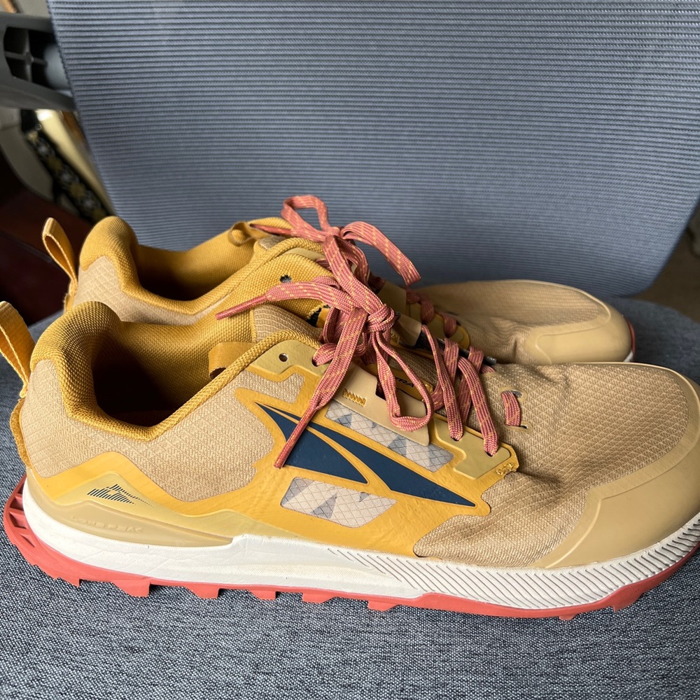 Altra Lone Peak 7